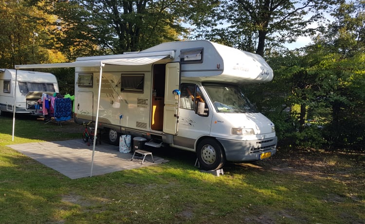 Camping-car familial spacieux et charmant pour 6 personnes