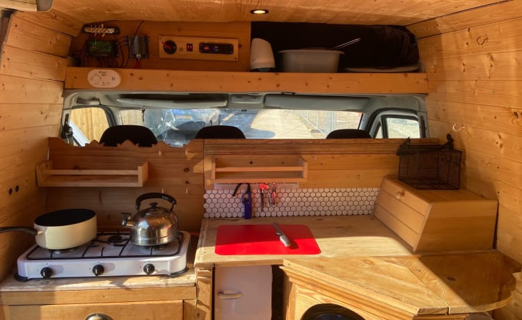 Tyson the Boxer – All year round camper hire with log burner for those colder nights