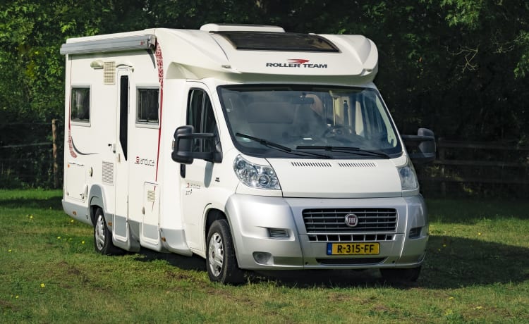 Making Memories! – Gezellige compleet ingerichte Fiat Ducato 4 persoons / Euro 5 motor