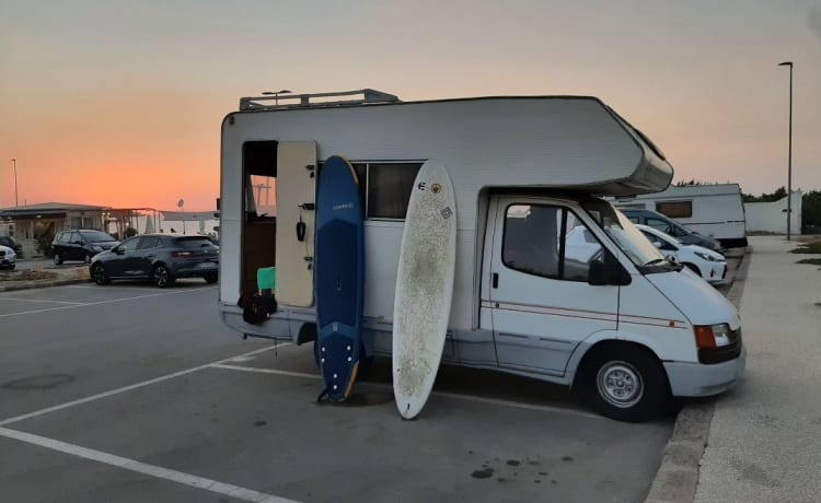 Tony's camper – Ford doorgang 2.5