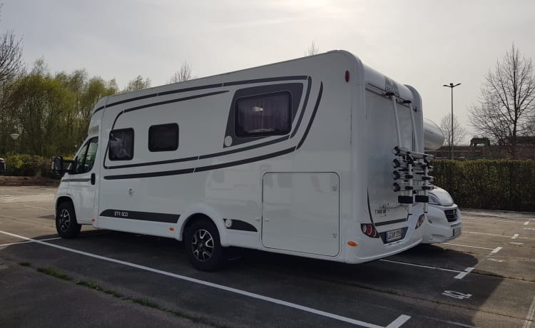 ETRUSCO 2 – Camper