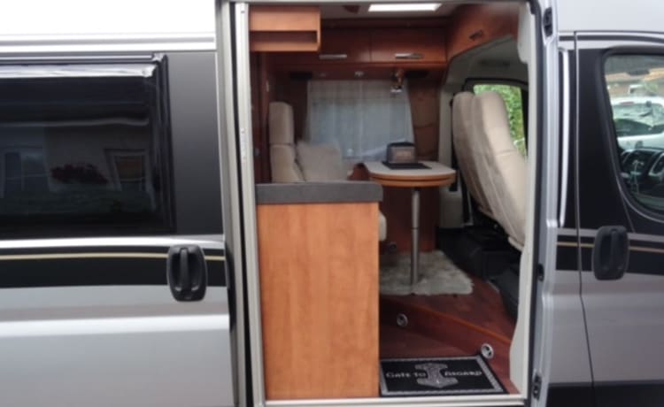 Silvershadow – Camper comfort Malibu DB 600