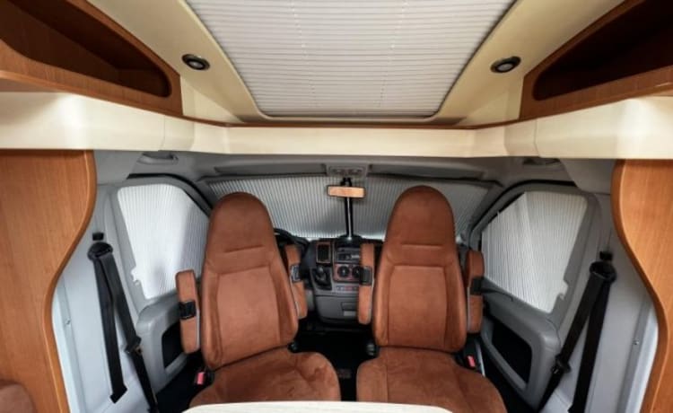 De Camper – Pilote semi-integrated from 2010