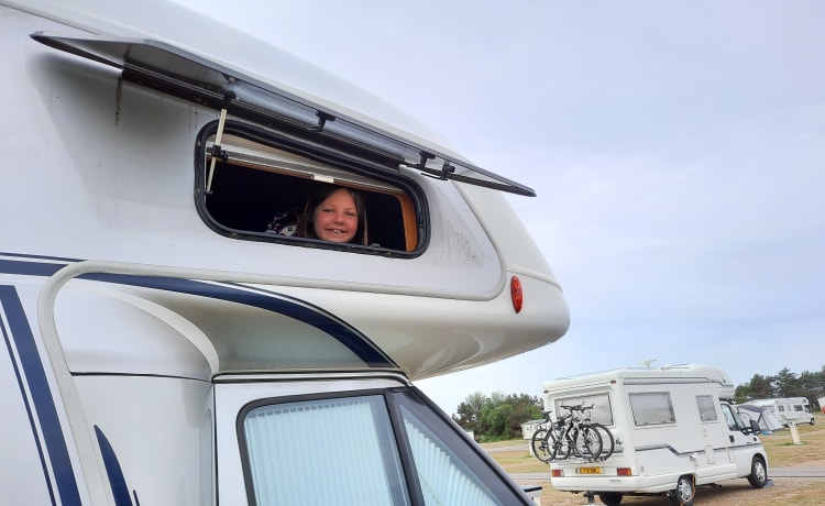 Familie 6-persoons Hymer alkoof uit 2007