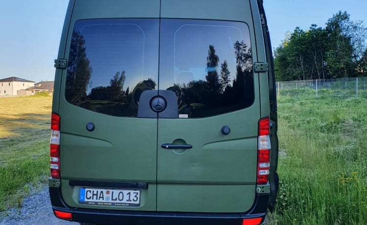 CHALO – Selbstausgebauter Camper mit viel Liebe zum Detail