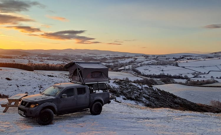 Dave – Nissan Navara (Adventurer)