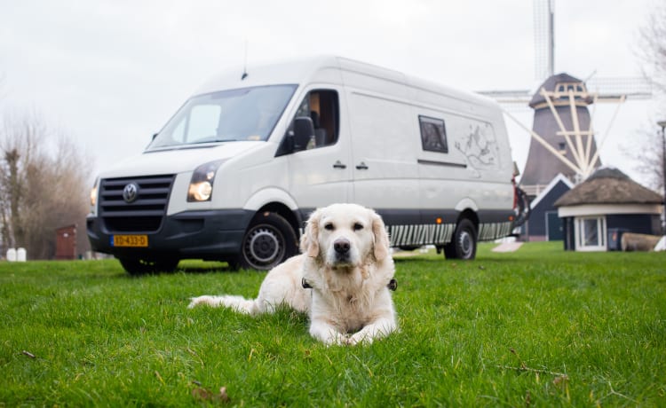 Camper Pioneer – Ga op avontuur met onze buscamper Camper Pioneer