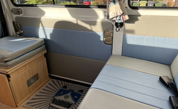 Bellathecamper – Bella - Classic Bay Window VW CamperVan in Showroom condition