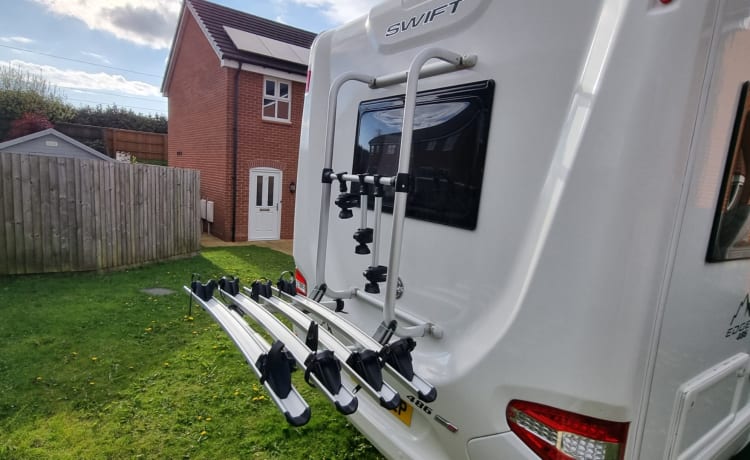 Poppys Delight – 6 berth Swift semi-integrated from 2021