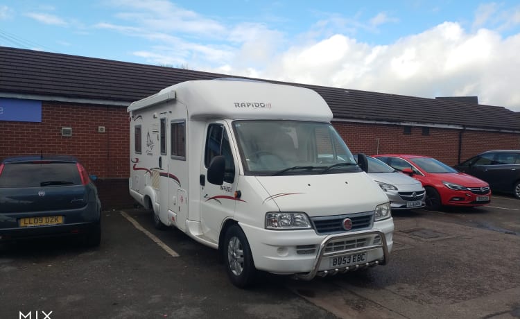 Rapido motorhome Stafford 2 berth Festival friendly 