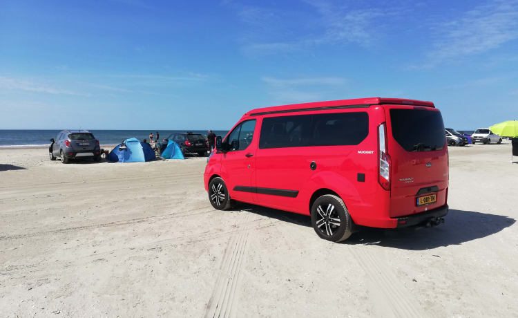 Ford Nugget uit 2021 – Travel in Red