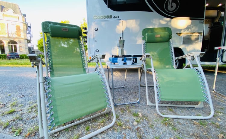 Camping-car spacieux de 2021, idéal pour une famille ou un couple