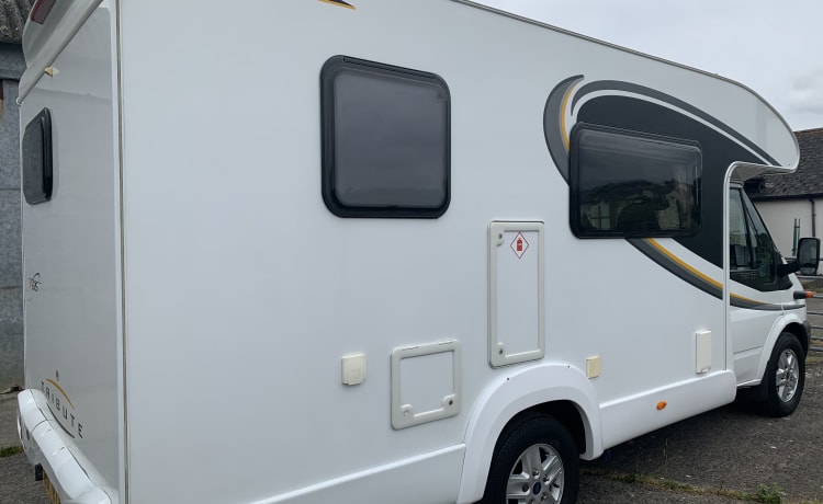 Tilly The Tardis – 2 berth Autotrail  2014, spacious and comfortable