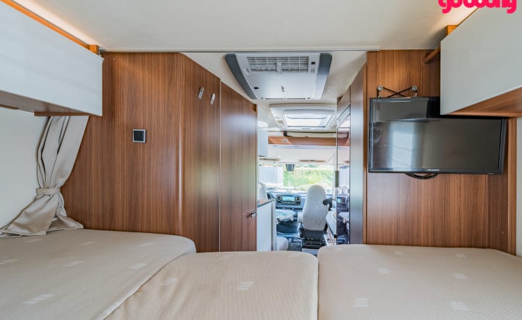 Hymer BMCI 580 full options van 2020