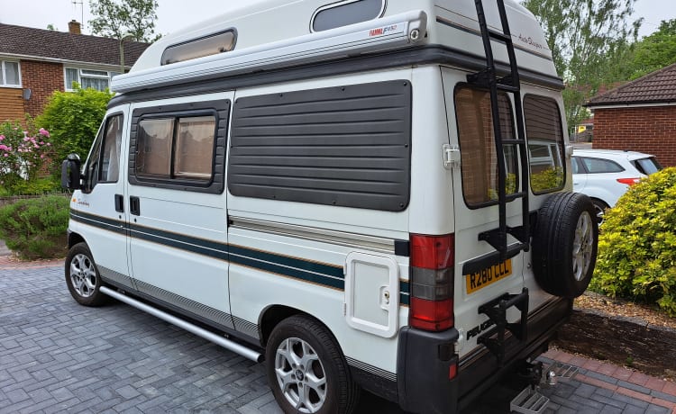 2 berth Auto-Sleeper Symphony  1998 2.0lt petrol