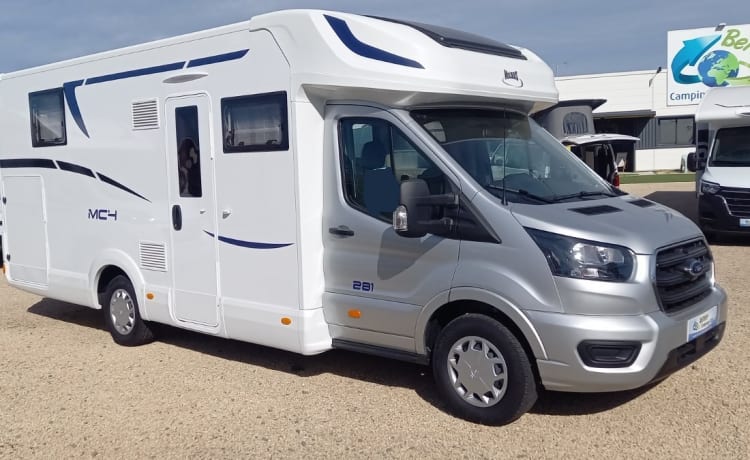 Recente camper juli 2022 met 22.000 km