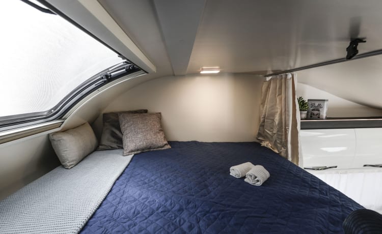 6 berth Roller Team alcove from 2022