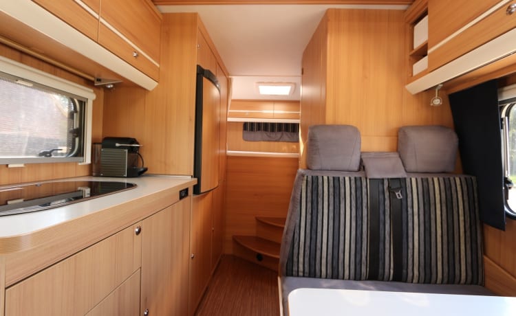 Nice complete family motorhome rental!