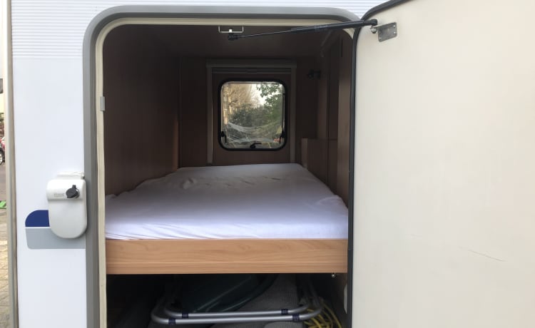 Burstner levanto – Belle alcôve Fiat Ducato (3.0l 160CV) Burstner Levanto construite en 2007