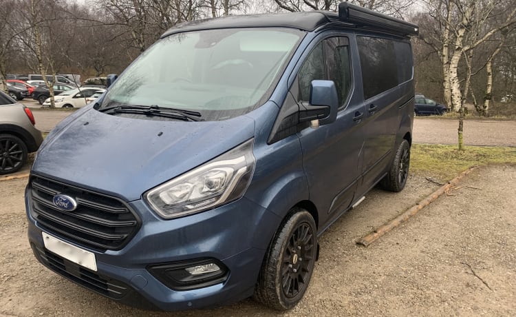 Bluebell – Camping-car Ford Transit personnalisé