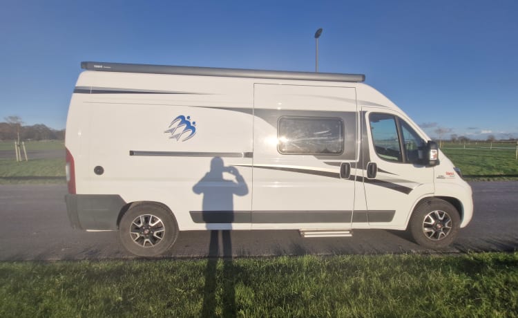 2p Knaus campervan uit 2015