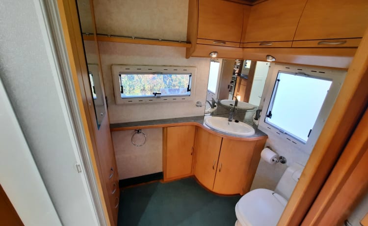 'Roadie' – 5 berth Lunar Roadstar