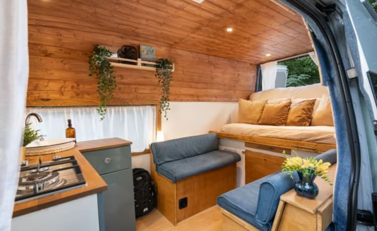 Zack  – High top off grid campervan 