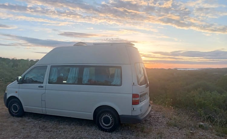 Nomadentraum – VW-Bus mit Hochdach