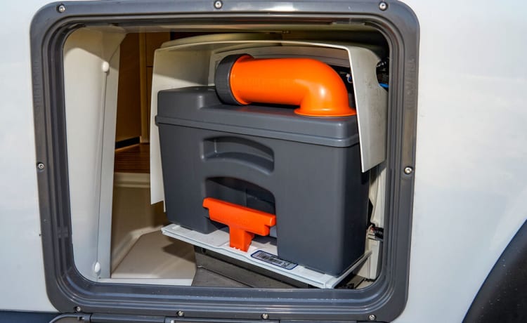 Camping-car Malibu 600 DB GT en parfait état pour 2 personnes (Sdam)