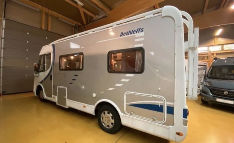 Dicker – Motorhome all inclusive