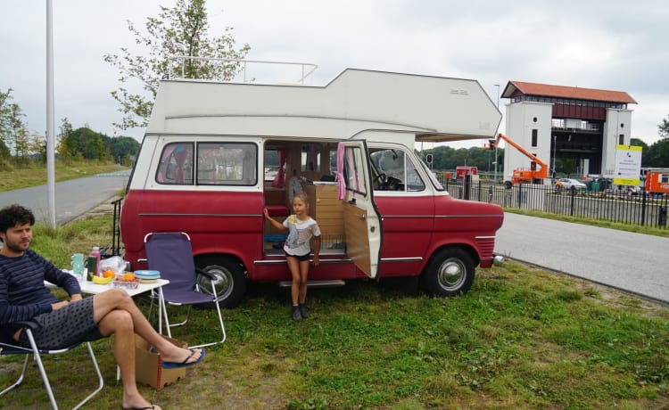 Tijdelijk onbruikbaar: Lady in Red – Tijdelijk onbruikbaar: Nostalgisch on the road