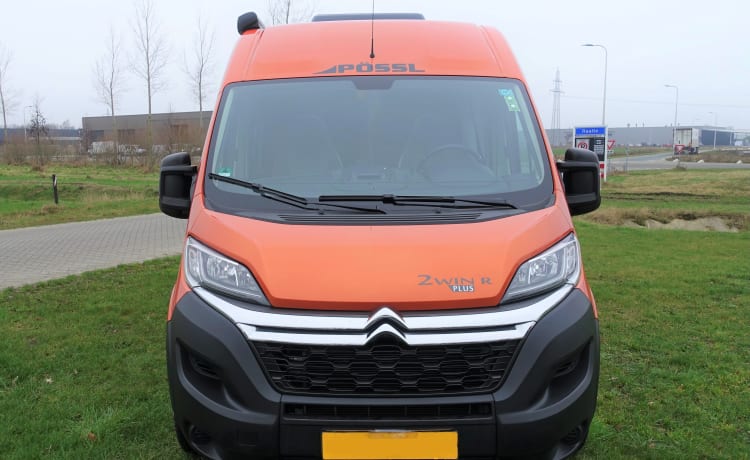 Oranje Boven – Pössl Camperbus 2 Win R Plus de 2019 avec 163 CV et Euro6