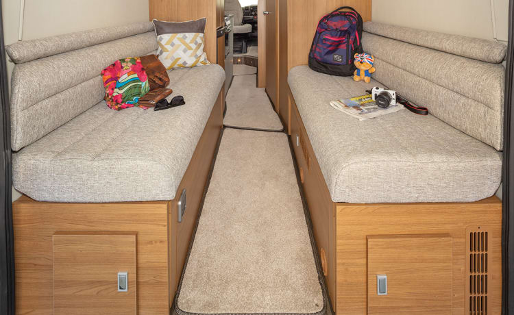 4 berth Tribute – Per famiglie 4 posti letto T 669 (Liverpool)