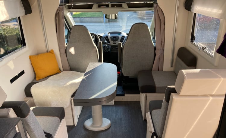 Droom op wielen! – Camper familiare di lusso con spazio vitale molto ampio