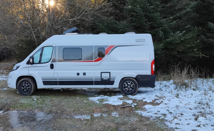 Road Trip car – Motorhome Van Fiat Ducato