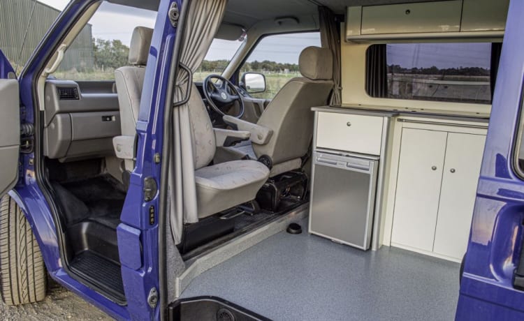Tenzing – Camping-car classique VW T4 manuel à 2 couchettes