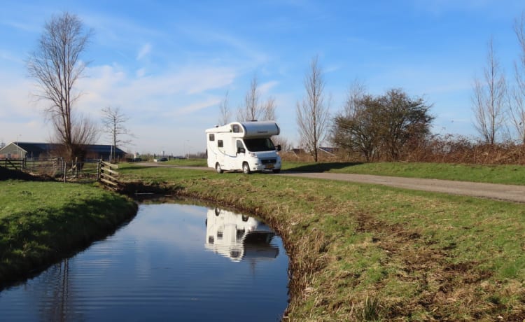 VivaldiOnTour – 4p Chausson-Alkoven aus dem Jahr 2014