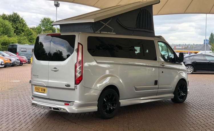 4-persoons Ford campervan