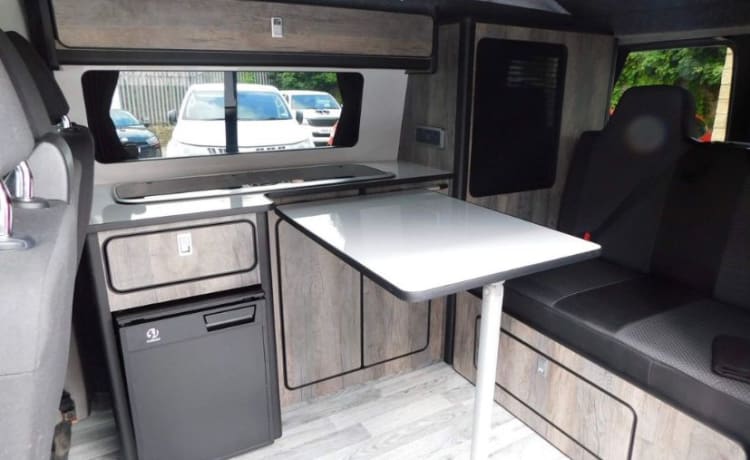 Cherry🚐 – Camper VW T6 4 posti letto