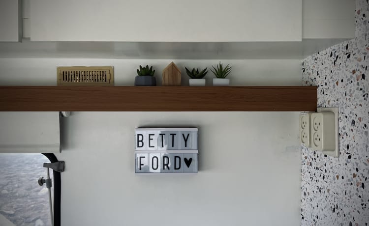 Betty Ford – 4p Ford alcove uit 1974