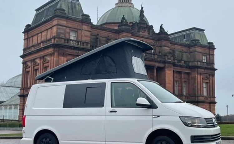 SCOTTISH EXPLORER T6 – VW POP TOP CAMPER 4 COUCHES