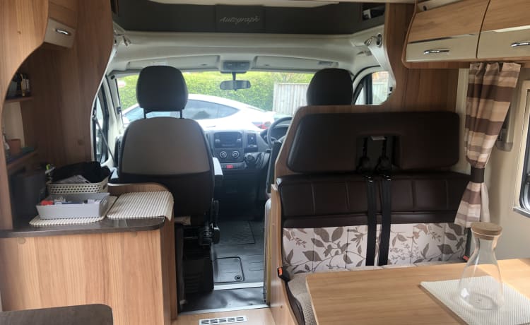 6 berth Bailey semi-integrated from 2016
