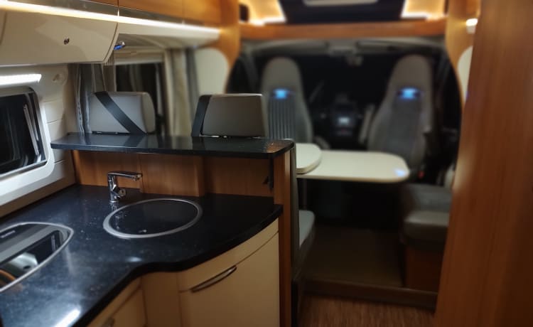 ***** 5 star FIRST CLASS MOBIL Hobby motorhome