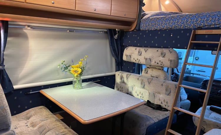 Monty – 6 berth Fiat alcove from 2006