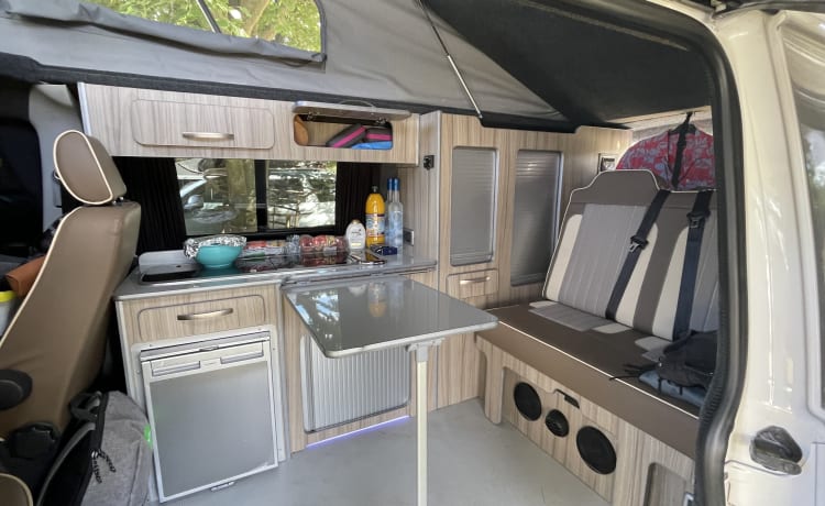 Tallulah – Camping-car Volkswagen 4 places à partir de 2019 Nouvelle conversion