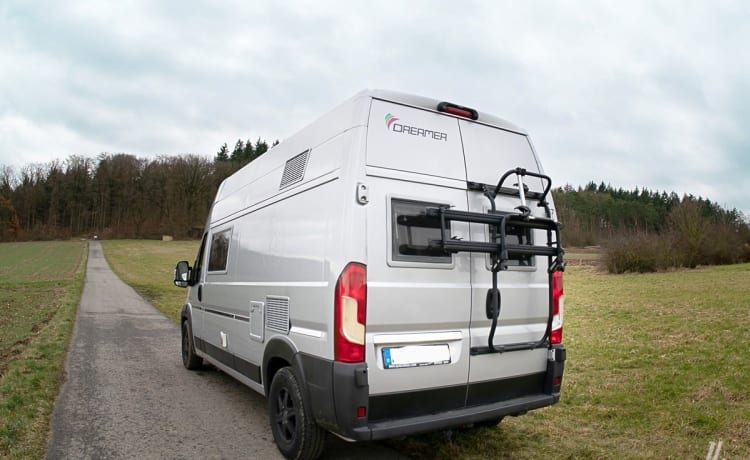 Dreamer – Dreamer Rapido Family Van Select 250