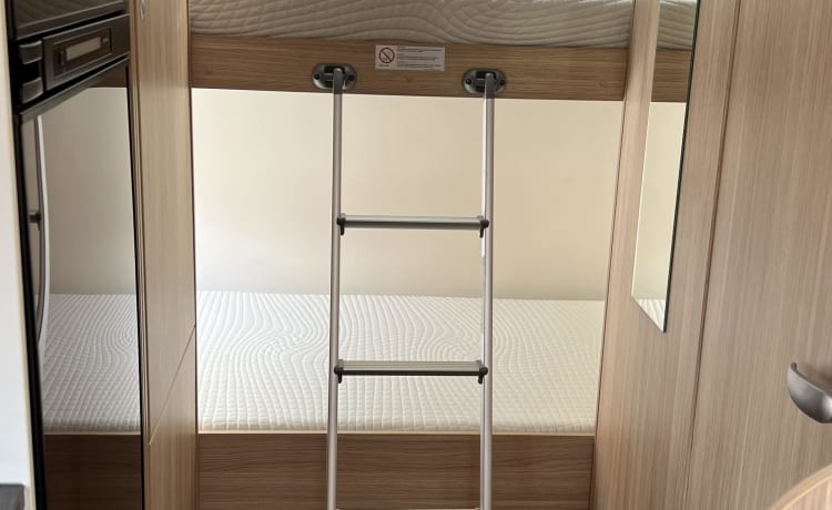 6 berth Sunlight alcove from 2019