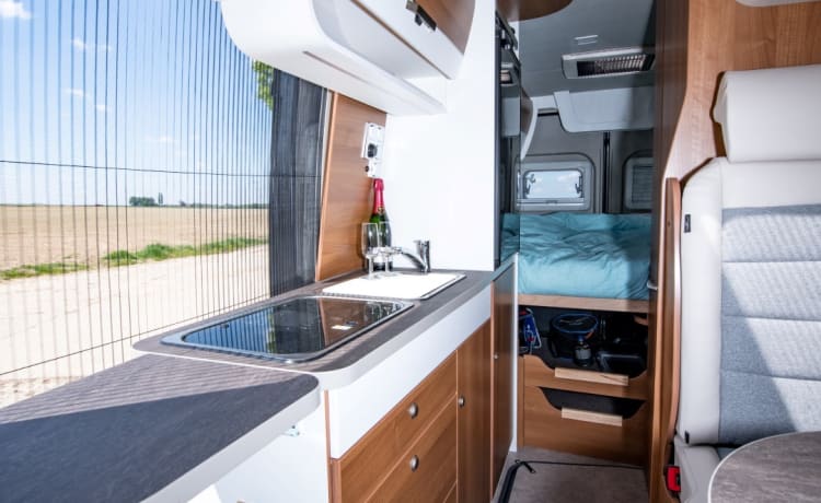 The Black Pearl – Campervan "VANTourer 630L"