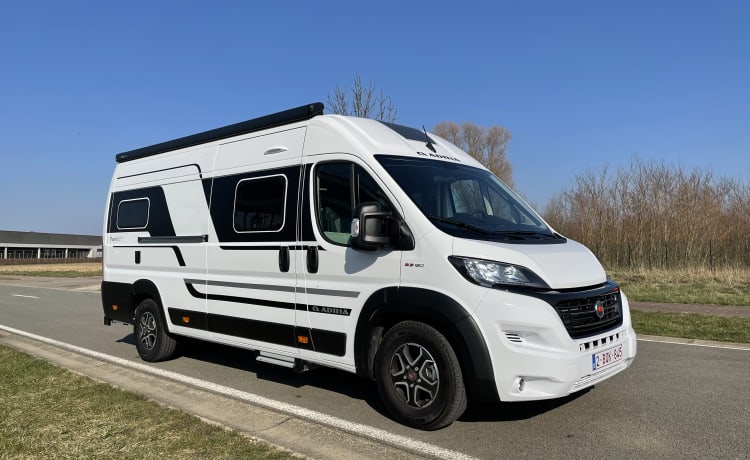 Adria Twin 640 SGX Plus A AUTOMATIQUE