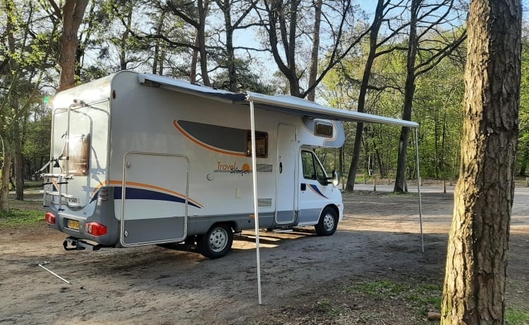 Het pareltje van Brabant – Amusez-vous avec ce camping-car pour 5 personnes !